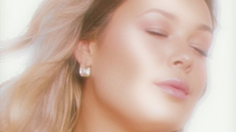 Tz0UiFeak7eQ40Cu1v7ajMM9rvp2_publicImageUrl_large-sidedoorcrop-sidedoorcrop-1759863758605-LM PROMO PHOTO